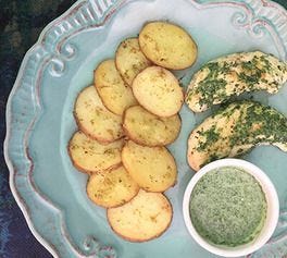 FILETES DE PAVO CON SALSA DE PIMIENTOS