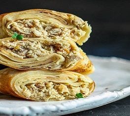 PANQUEQUES DE POLLO QUESO