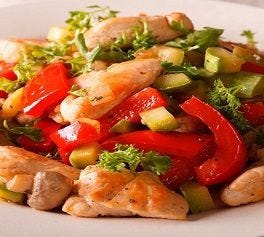 SALTEADO DE POLLO CON VERDURAS