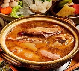 SOPA DE PATITAS DE POLLO CON CONCONES